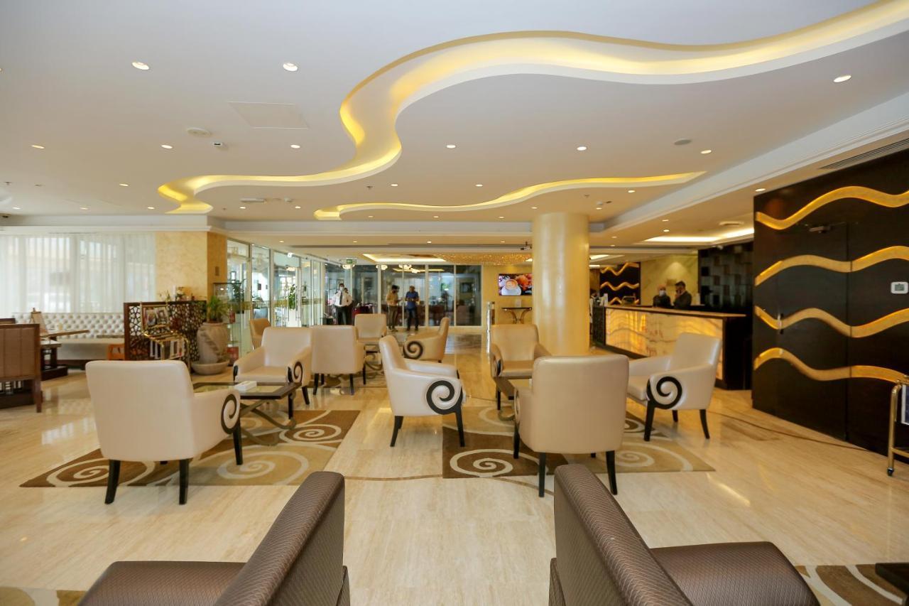 Ivory Grand Hotel Apartments Дубай Екстер'єр фото