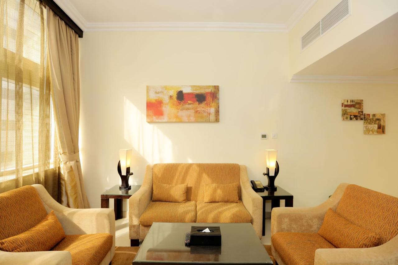 Ivory Grand Hotel Apartments Дубай Екстер'єр фото