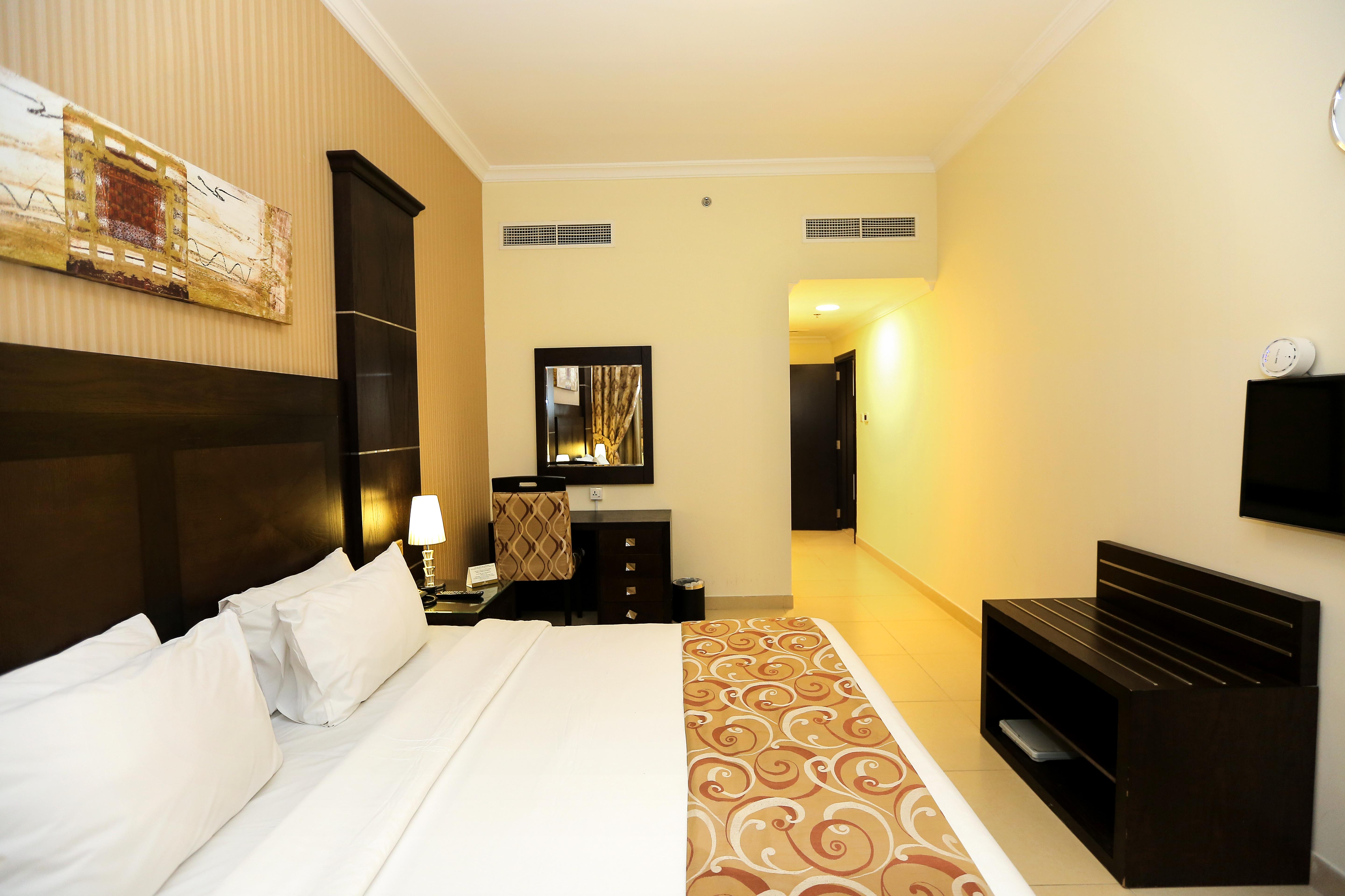 Ivory Grand Hotel Apartments Дубай Екстер'єр фото