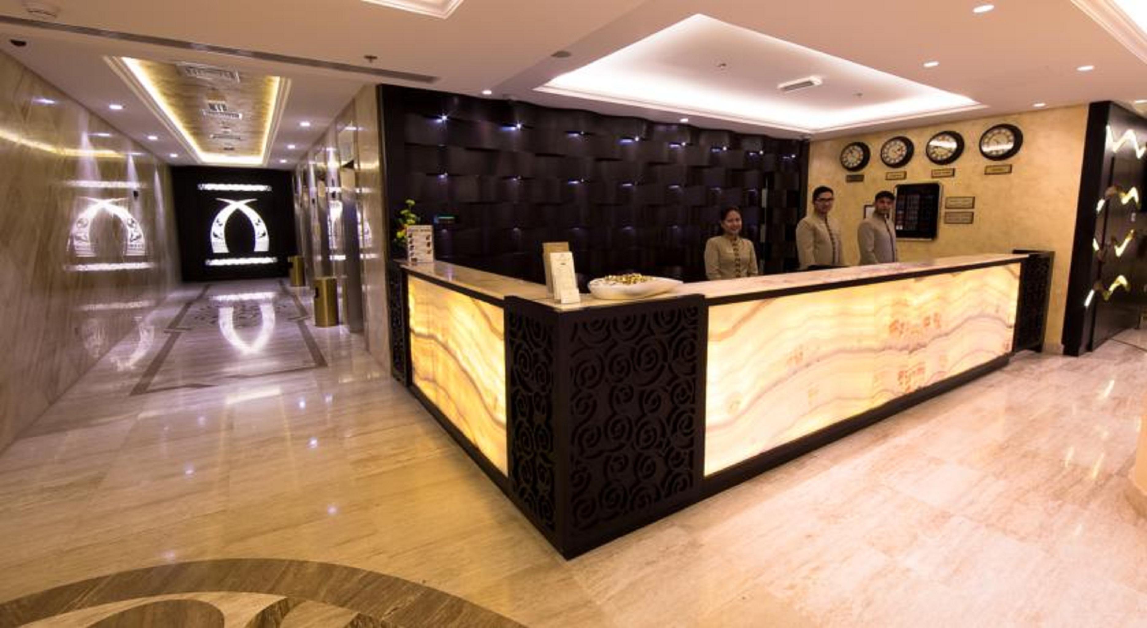 Ivory Grand Hotel Apartments Дубай Екстер'єр фото
