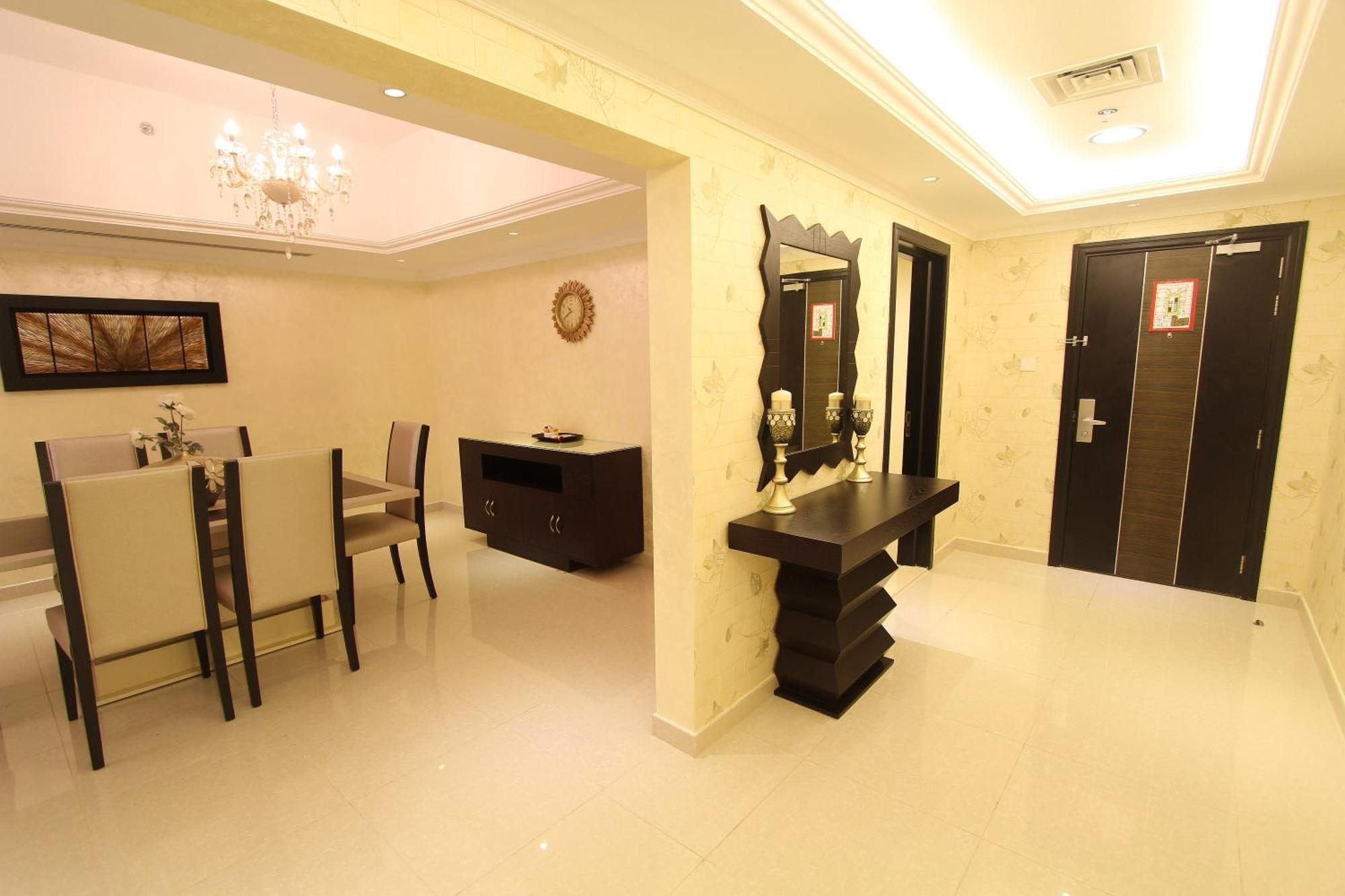 Ivory Grand Hotel Apartments Дубай Номер фото