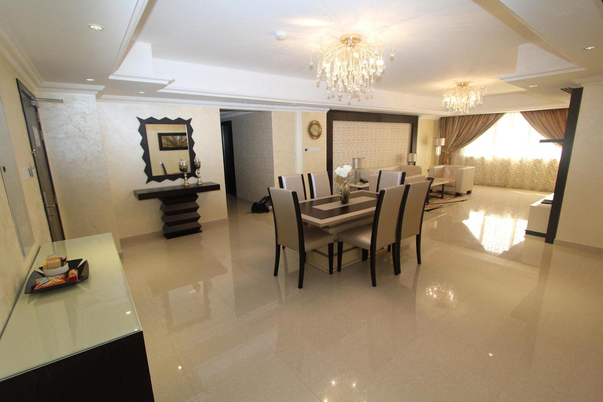 Ivory Grand Hotel Apartments Дубай Номер фото