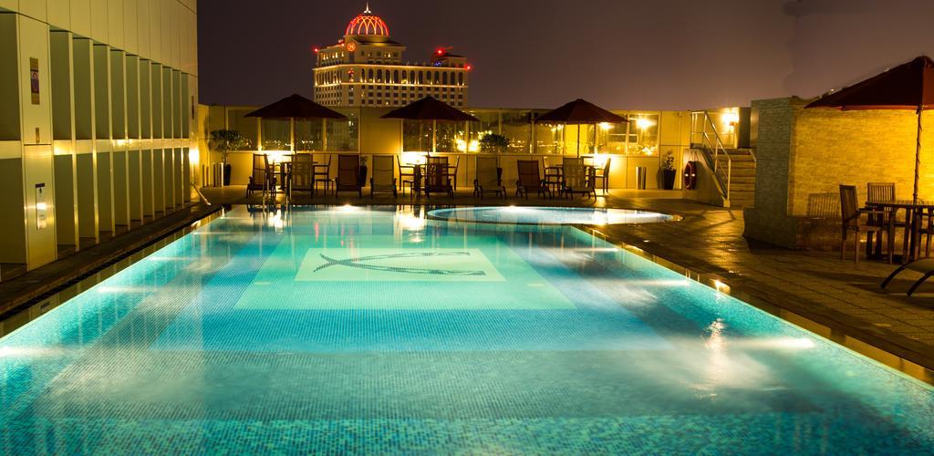 Ivory Grand Hotel Apartments Дубай Екстер'єр фото
