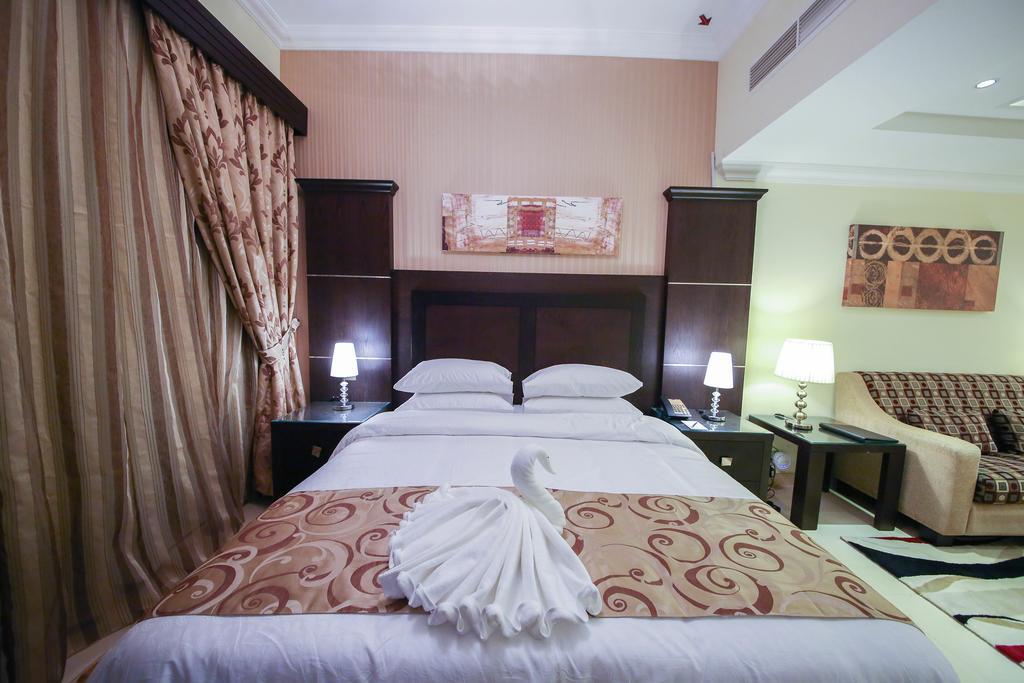 Ivory Grand Hotel Apartments Дубай Екстер'єр фото