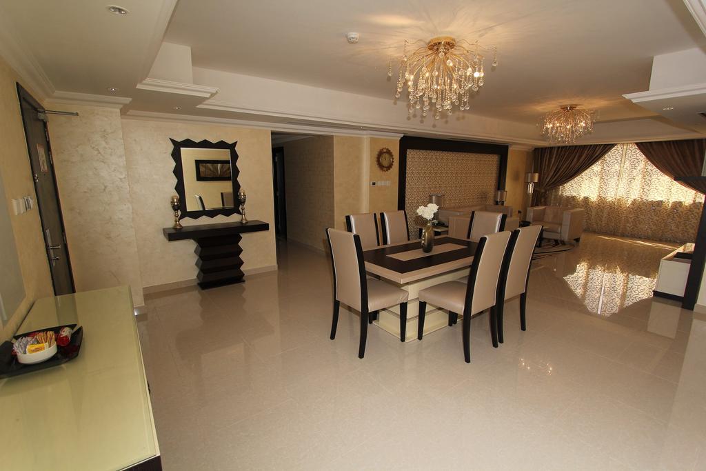 Ivory Grand Hotel Apartments Дубай Екстер'єр фото