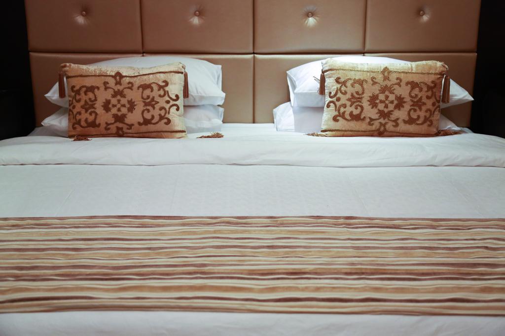 Ivory Grand Hotel Apartments Дубай Екстер'єр фото